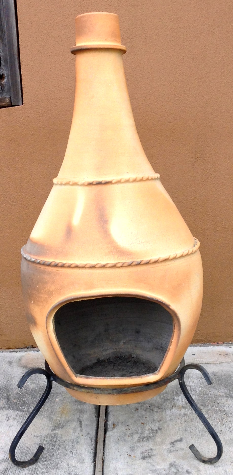 Chiminea w/ Stand | Alabama Furniture