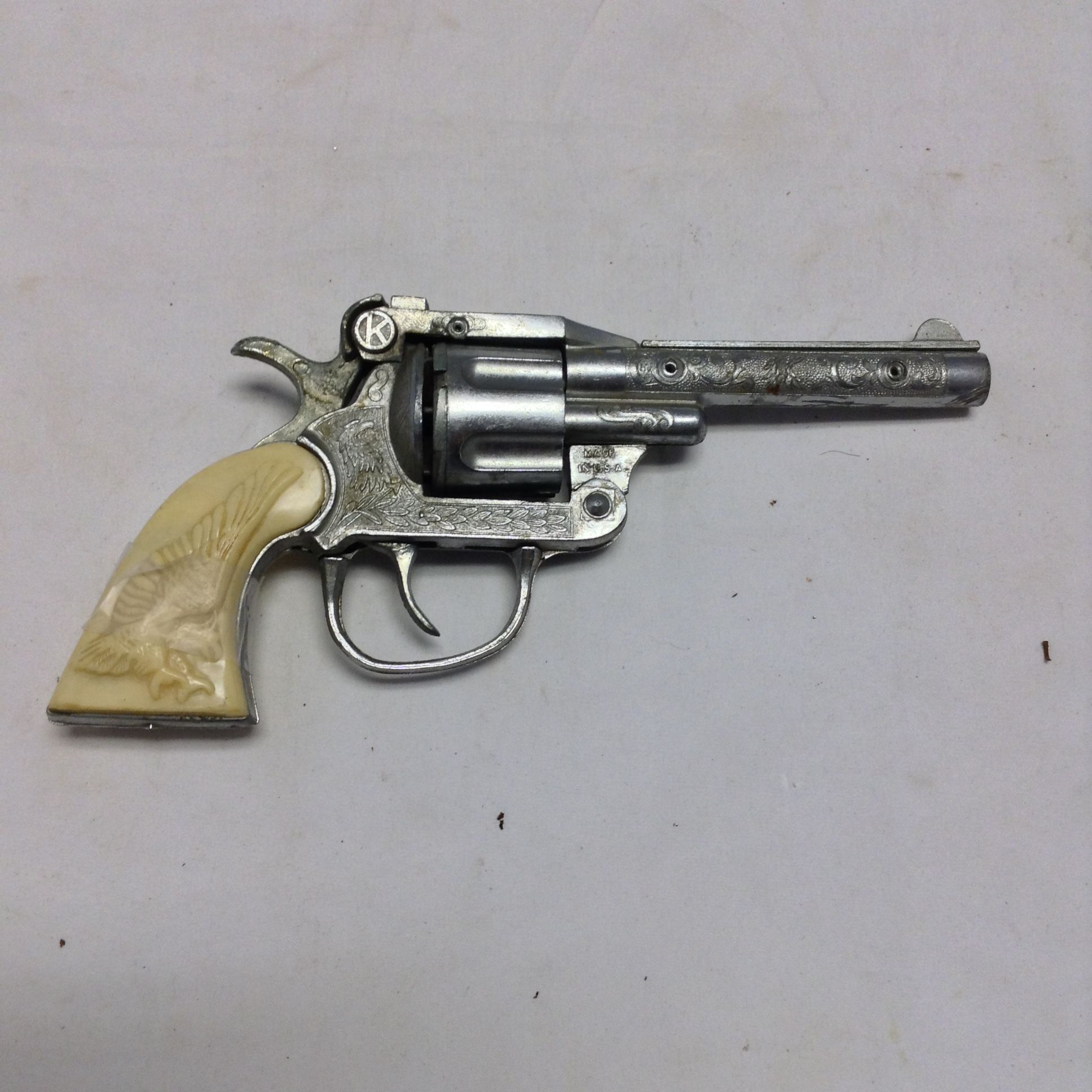 VINTAGE KILGORE EAGLE CAP GUN Alabama Furniture