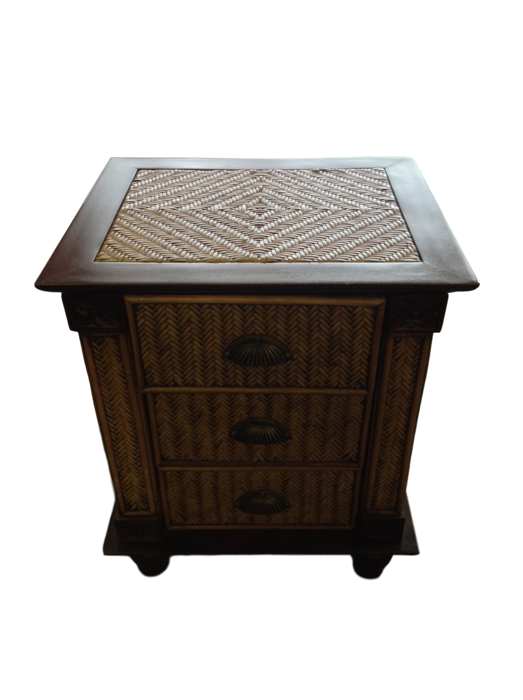 Woven wicker Nightstand Alabama Furniture