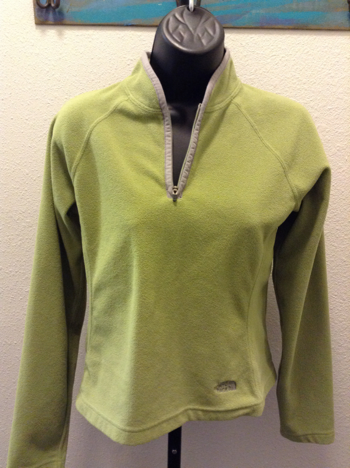 north face lightweight pullover