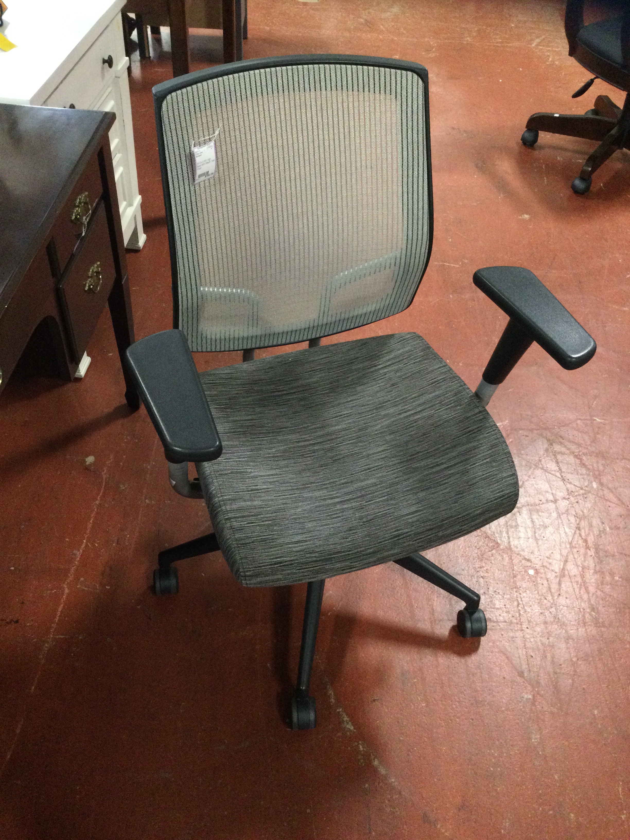 Sit-On-It-Wit-High-Back-WFH-Mesh-Task-Chair_126263A.jpg