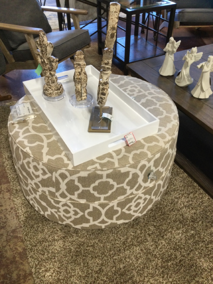 West Elm White Lacquer Serving Tray 18 X 28 Consignment Furniture Depot