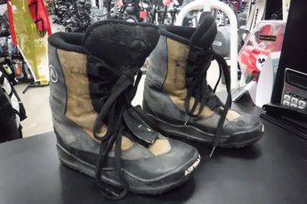 airwalk snowboard boots