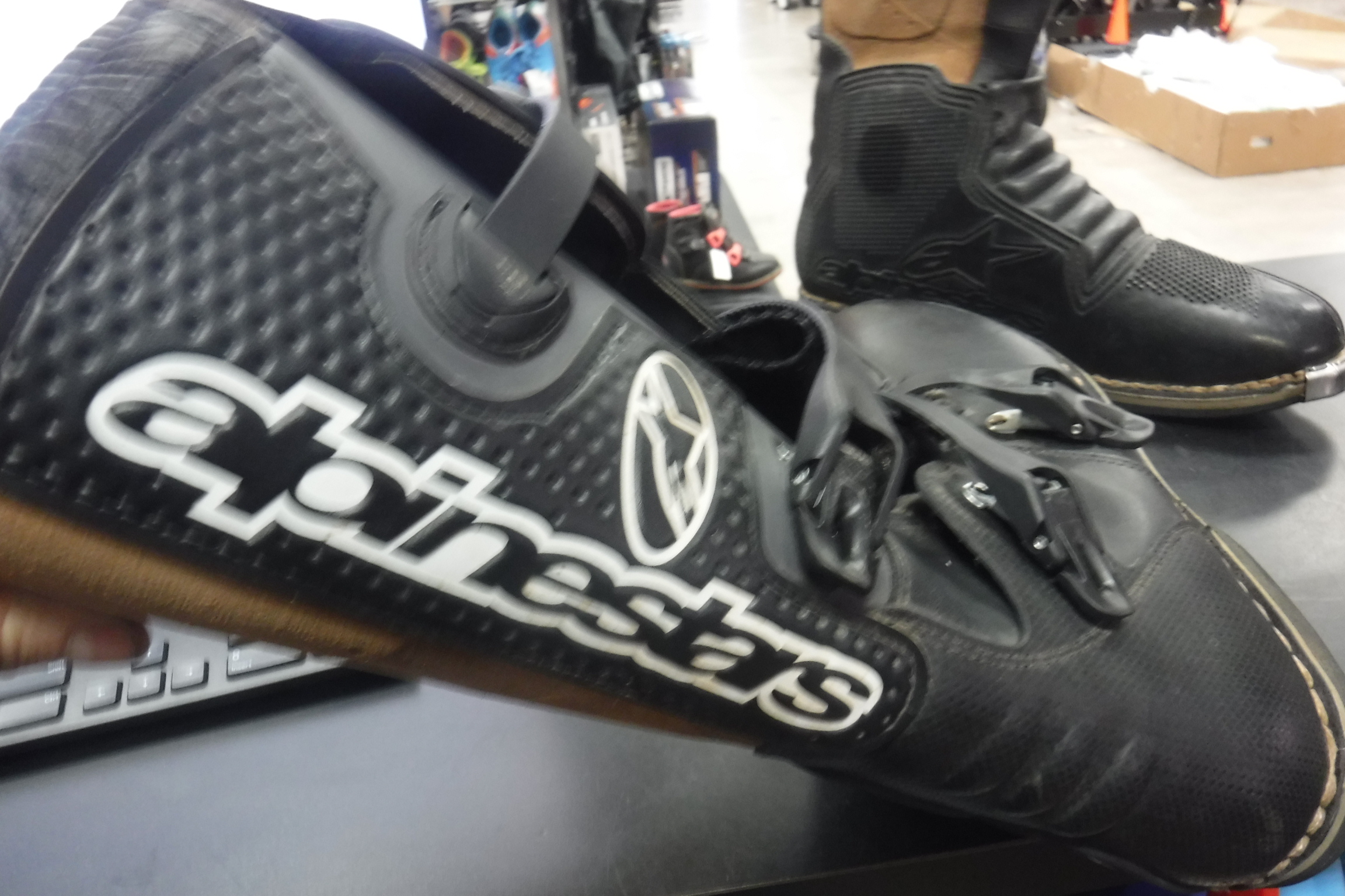 Used Alpinestars Size 16 Motocross 
