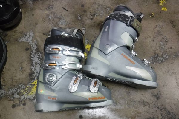 size 23 ski boots