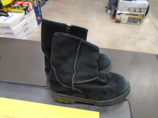 used kids snow boots