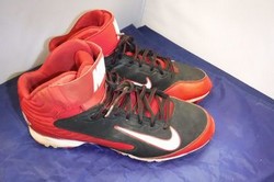 baseball cleats size 8
