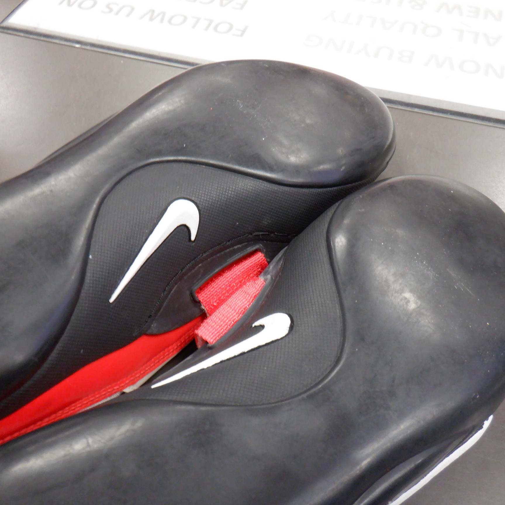 throwing shoes for track and field women's