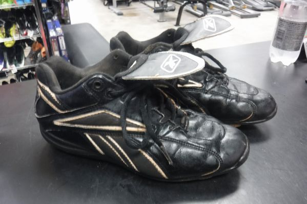 baseball shoes reebok