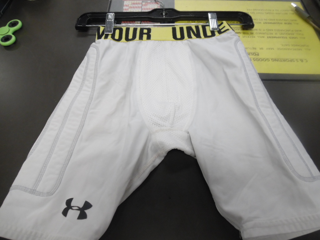 under armour men's compression shorts with cup pocket