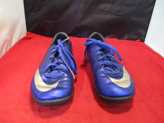 used indoor soccer shoes