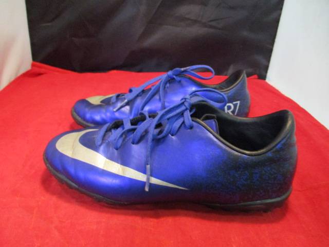 used indoor soccer shoes