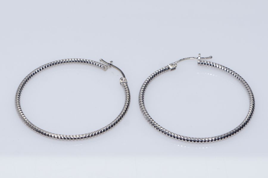 White Gold Hoop Earrings Design With Consignment Llc White Gold Hoop Earrings 72081a Jpg