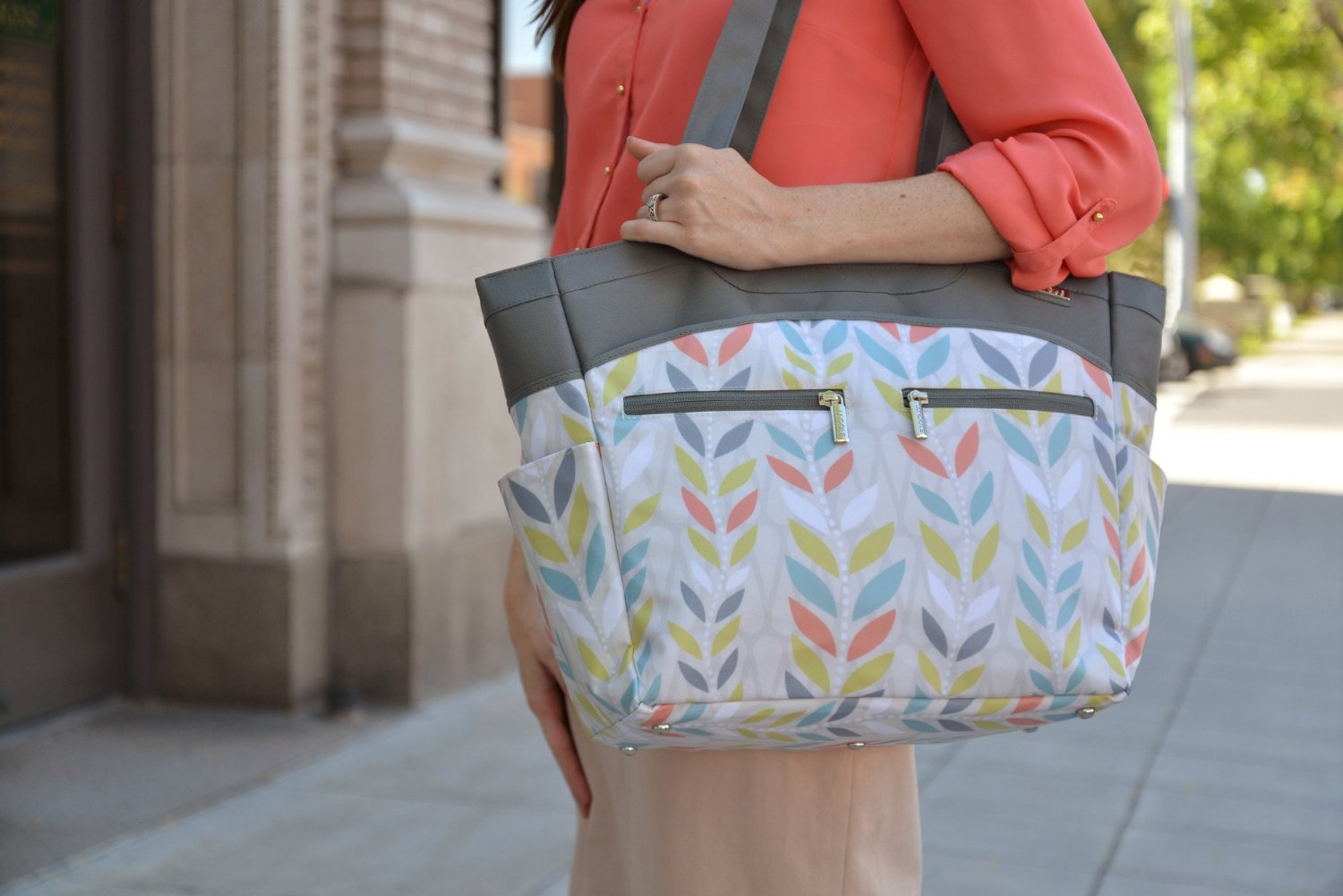 Jj Cole Collections Camber Diaper Bag In Citrus Breeze J00469