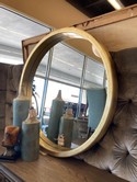 Closeout Mirror