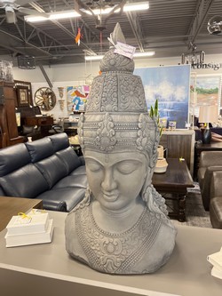 Closeout Statue