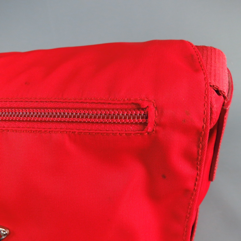 PRADA Red Nylon \u0026amp; Leather Small Cross Body Messenger Bag | Sui ...  