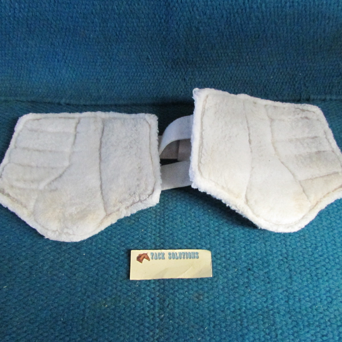 Pro Choice White Medium Fleece USED Good Splint Boots - Regular | Tack Solutions By Leslie