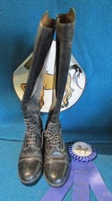 Ariat 9.5 Black Leather USED - Good Field Boots - Laced